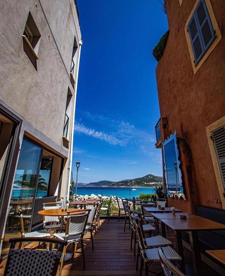 Hotel L'Escale Côté Sud LʼÎle-Rousse Esterno foto